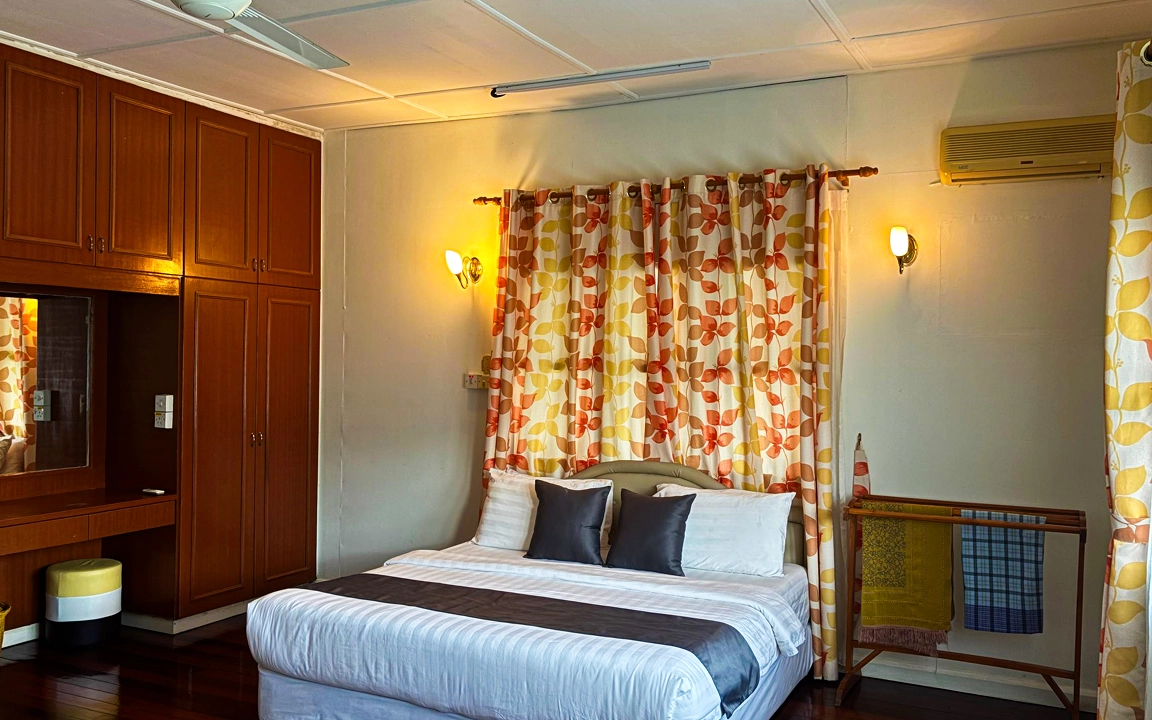 The Sungang, Giram, and Sipit Rooms