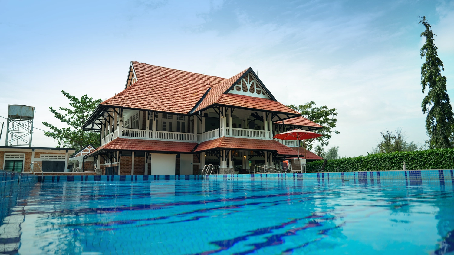Pool 2